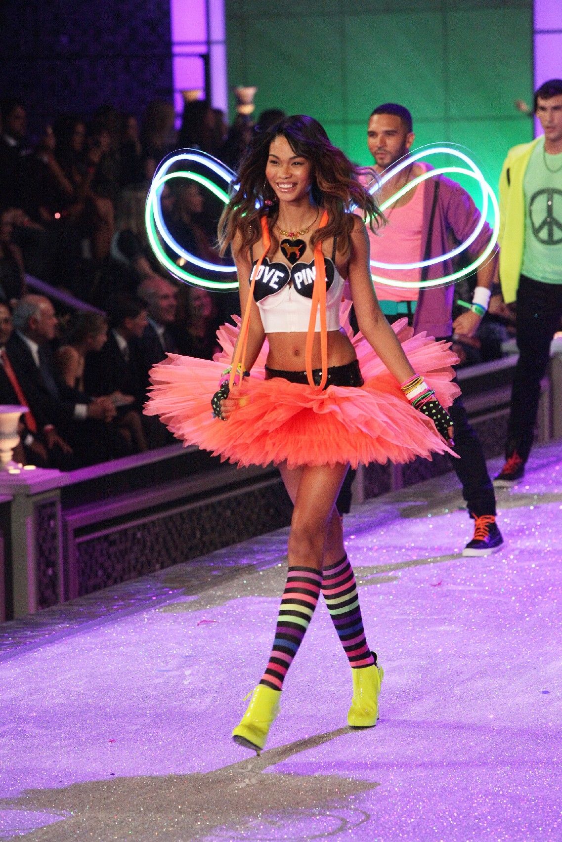 2011 Victoria's Secret Fashion Show - Runway | Picture 121399